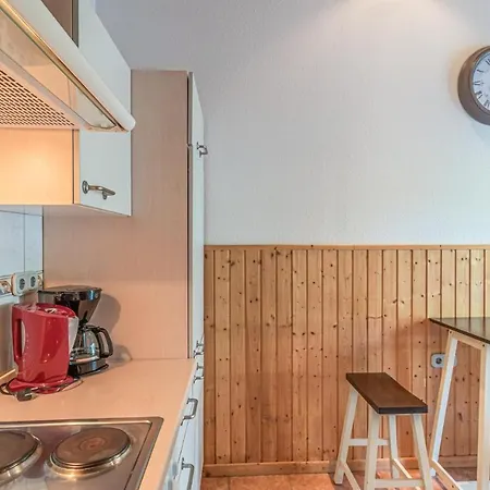 Apartment Lovely In