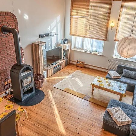 2 Bedroom Stunning In